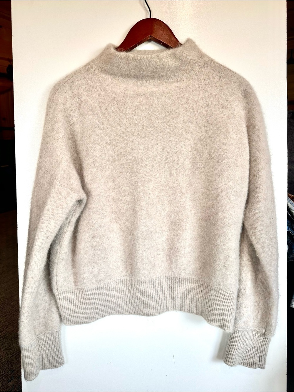 Tahari 100% 2-Ply Cashmere Mock Neck Womens Sweater L Soft Luxury Knit - Picture 2 of 12